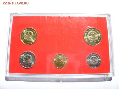 Иностранщина: наборы монет, евро, Польша и т.д. - SDC10293.JPG