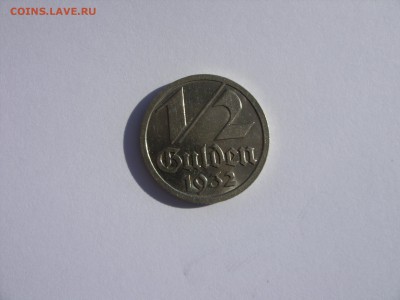 Иностранщина: наборы монет, евро, Польша и т.д. - 1-2 gulden 1932 - 1.JPG