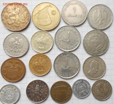 17 штук Иностранных монет.  до 24.12.14 - ин 016.JPG