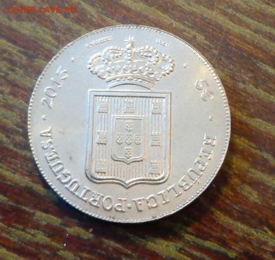ПОРТУГАЛИЯ - 5 евро КОРОЛЕВА МАРИЯ II до 14.10, 22.00 - Португалия 5 евро 2013 королева Мария II_1