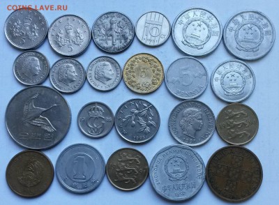 22 иностранных монеты  до 1.04.17    22.00 - 3