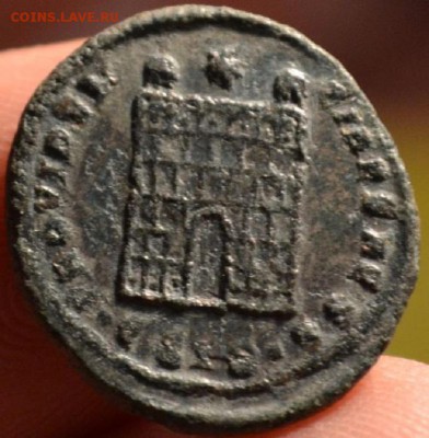 Рим.Константин II 337—340 Городские ворота - pePRwqq