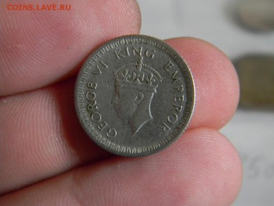 4 рупии Индия 1942г - DSCN0107.JPG