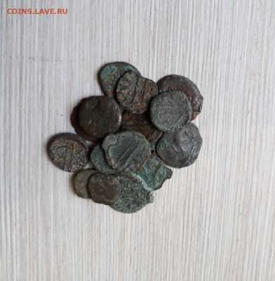 Кучка античных монет. 18 шт. - 20171025_141818-1503x1534
