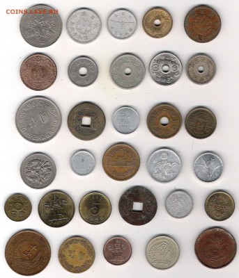 30 иностранных монет с иероглифами. С 1 рубля. До 2.07 - 30 монет с иероглифами.