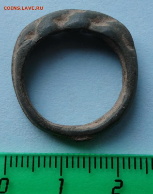 Ложно витое кольцо 11-13 век до 06-03-2020 - DSC08539_новый размер.JPG