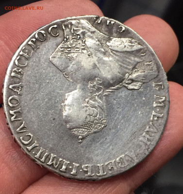 Монета Рубль Елизаветы  1756г. - E51196B3-AA0C-4A5A-839A-5191347645F7