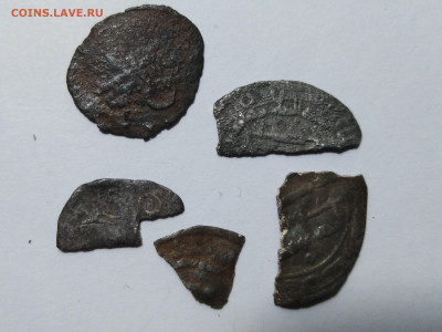 Патард 17 века и обломки средневековых монет - 1