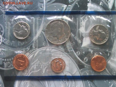 США годовой набор 1986 двор P 5 монет с жетоном до 20,08 - IMG_4283.JPG