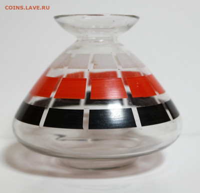 советское винтажное стекло. Маленькая ваза тонкое стекло - маленькая ваза 1.JPG