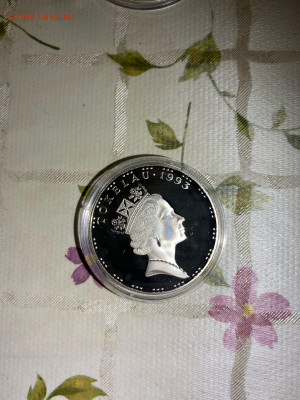 5 долларов. Фауна Игуана, 1993 до 22.12 - 7K49gSZGeQ8