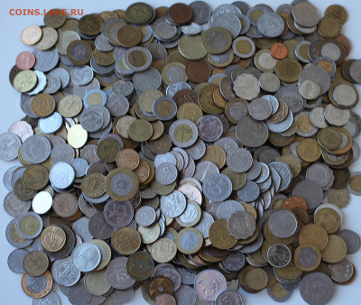 800 монет экзотики (3,8 кг) - IMG_8520.JPG