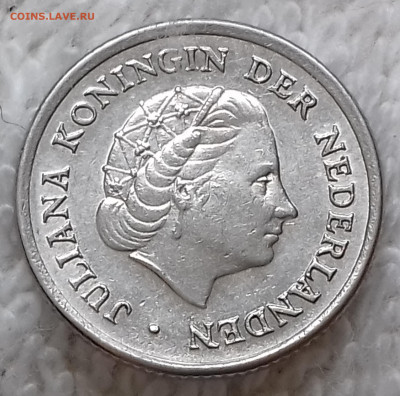 Нидерланды 10 центов 1957 до 14 июля 22-00 мск - Нидерланды 10 центов 1957 20220708_135502