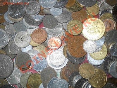 Лоты кг. монет мира - 12200-4